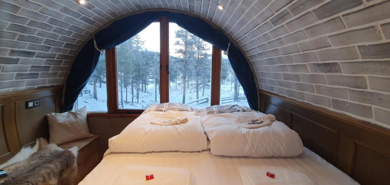 Campsite Eventyrhyttene I Jotunheimen Stuttgongfossen